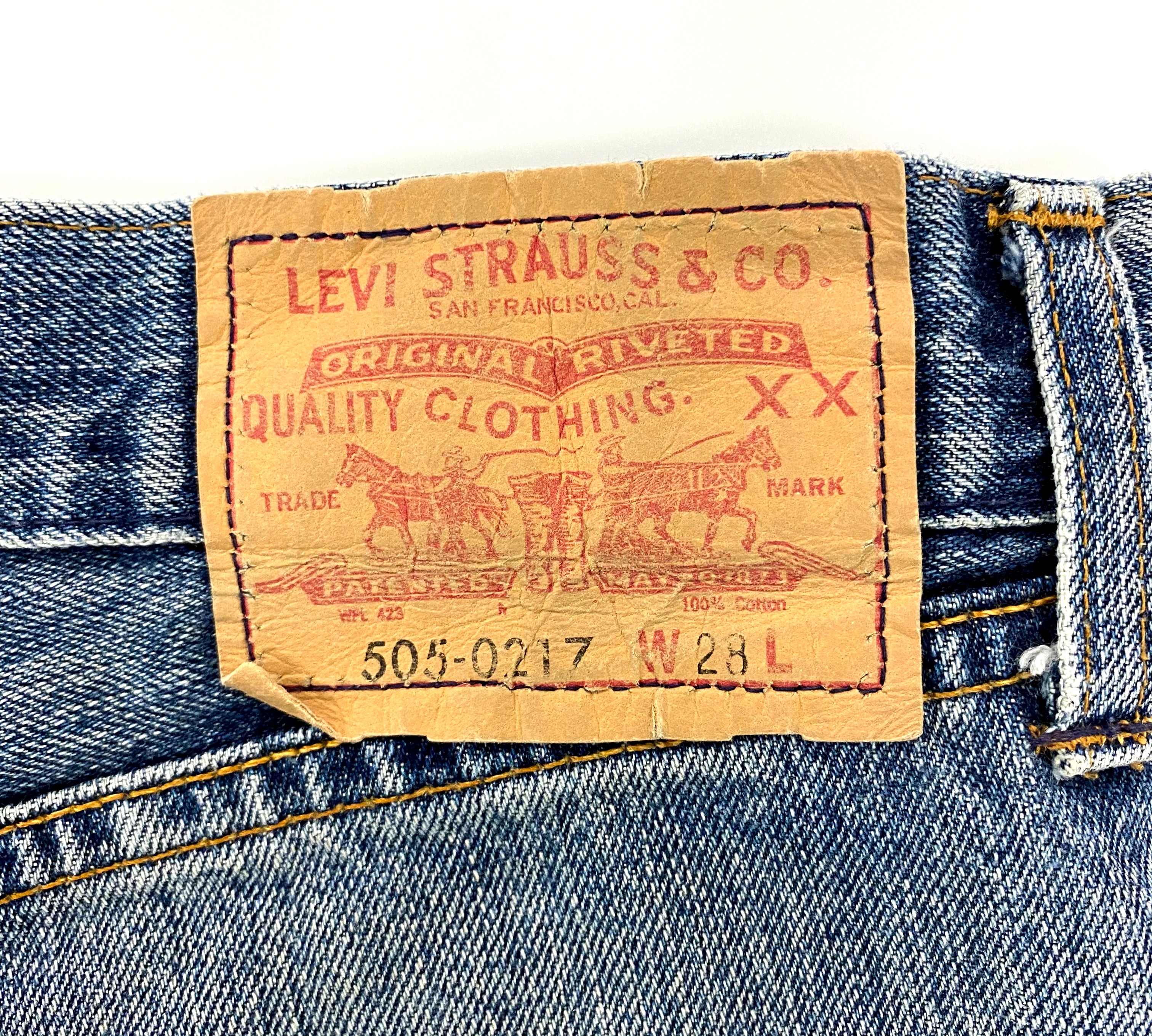 Levi Straus denim cut off shorts
