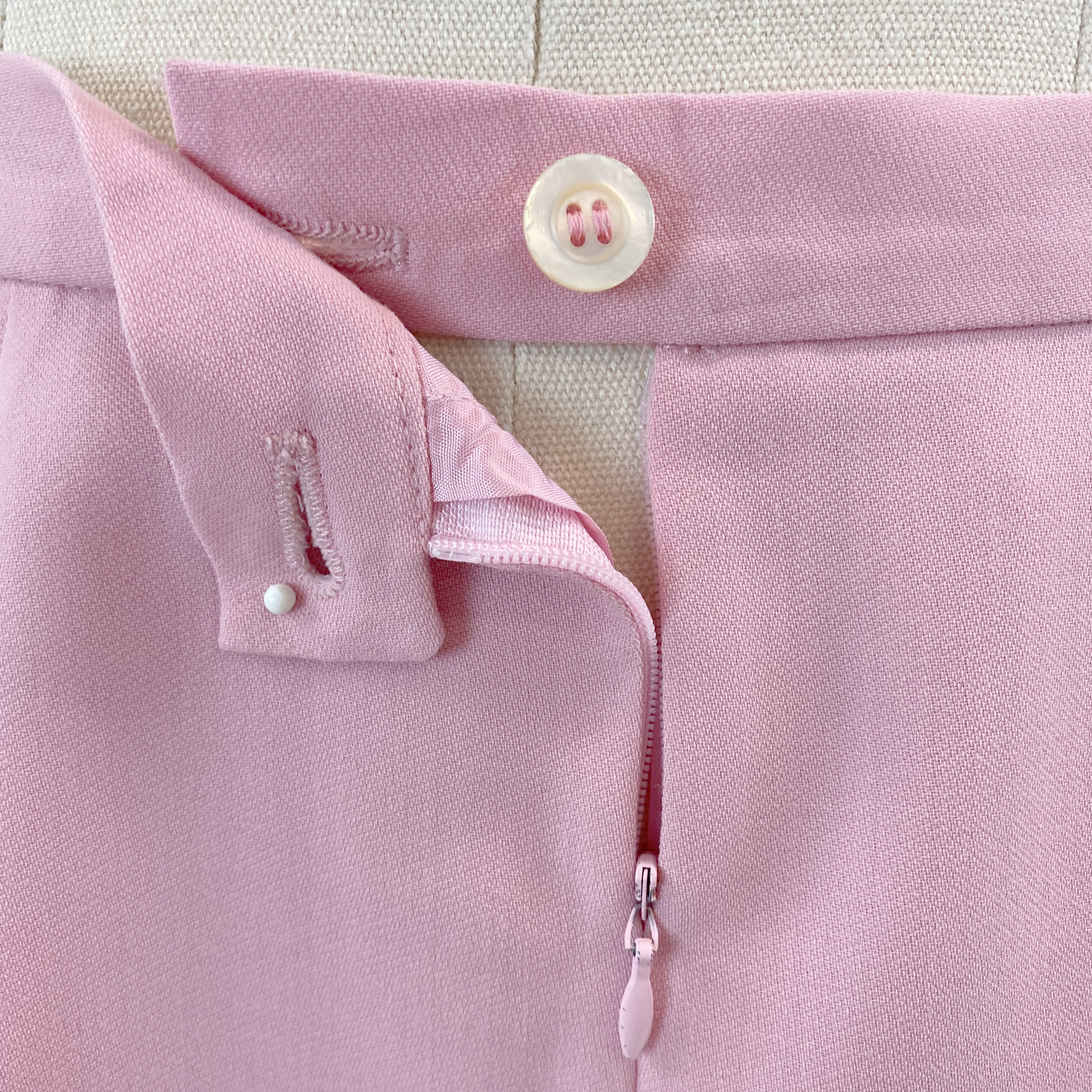 Escada Pencil Skirt - Soft Pink