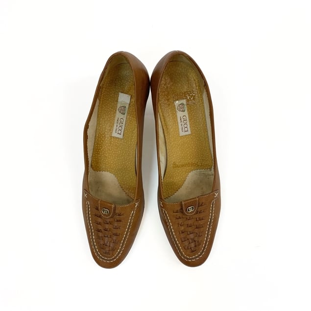 Gucci Vintage Style Brogue Leather Pumps