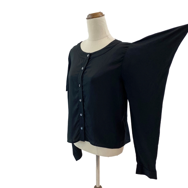 Jolet Long-Sleeved Bat-wing Blouse