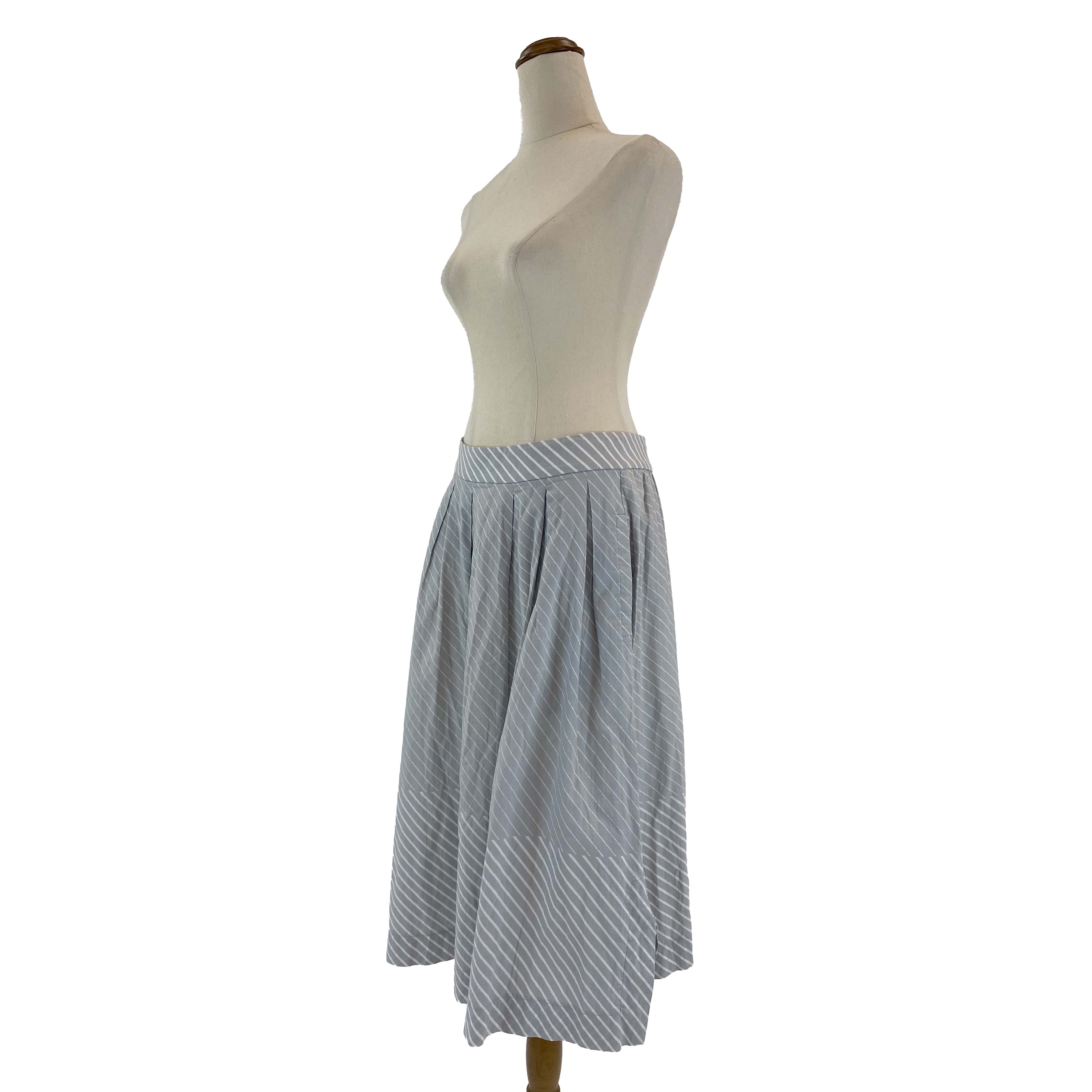KLOKE Light Gray Striped Skirt