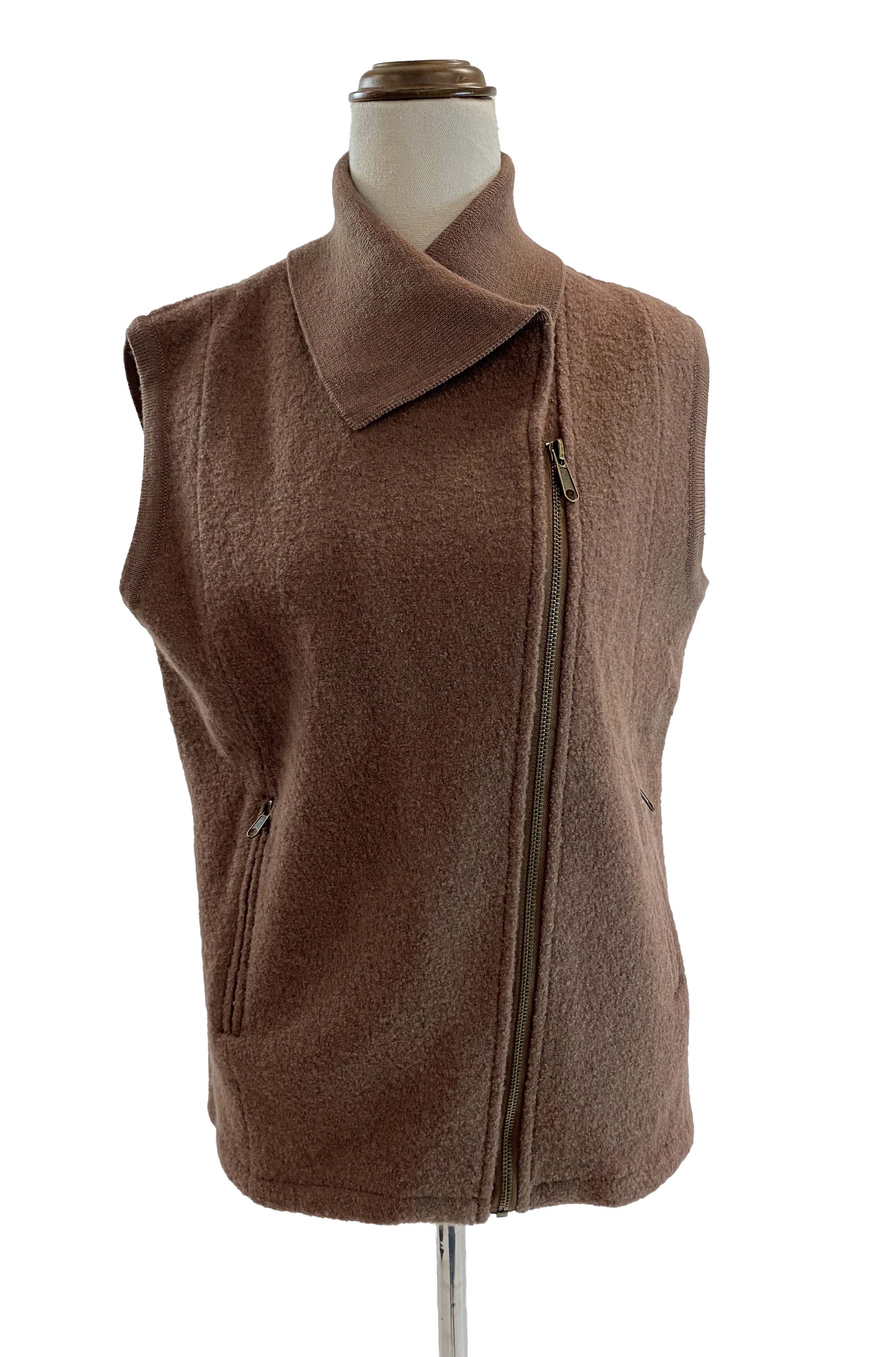 FIELDS zip front knitted fleece vest